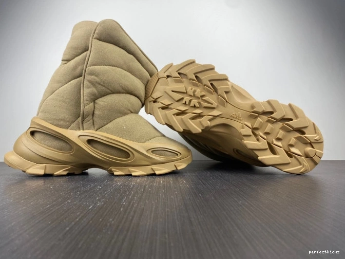 GX0054 Boot Adidas Yeezy Khaki NSLTD 0821